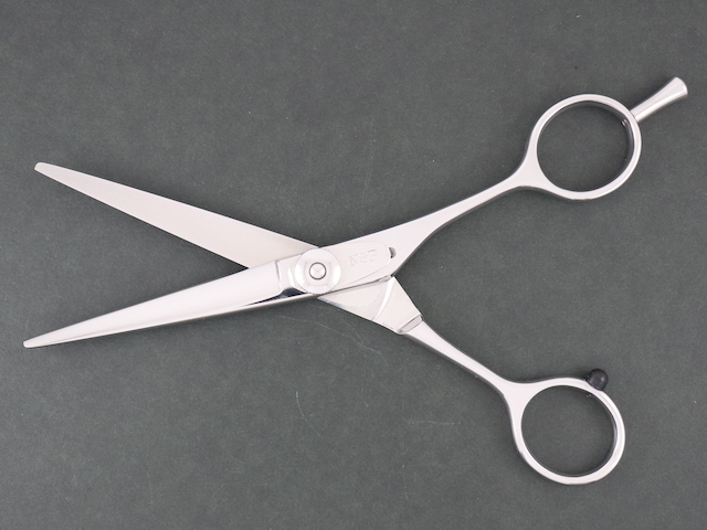 中古シザー】NSP(6.0インチ）美容師用 理容用 トリミング用 セルフ