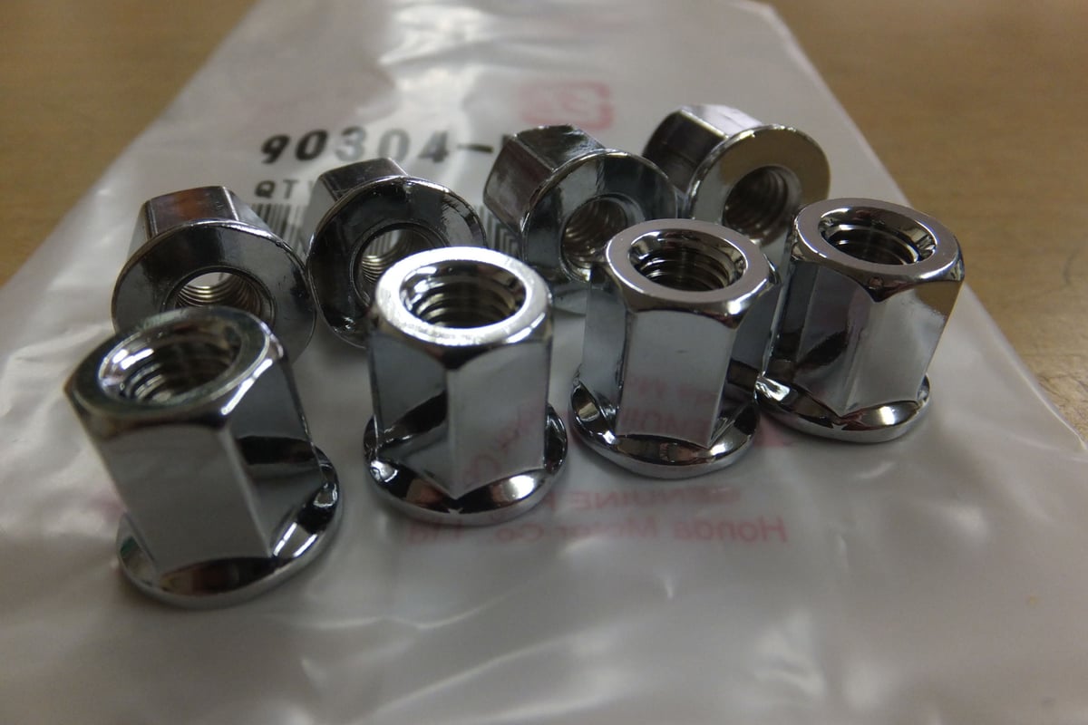 ♪ジェイド250/JADE250（MC23）/純正マフラー純正エキパイのフランジ