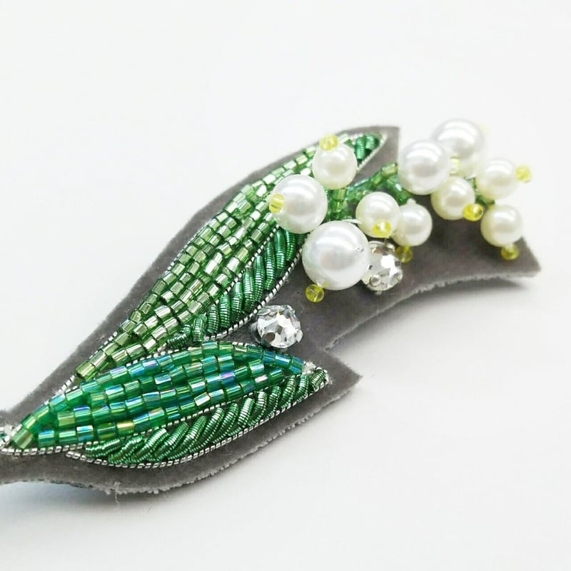 すずらんのブローチ | tilia