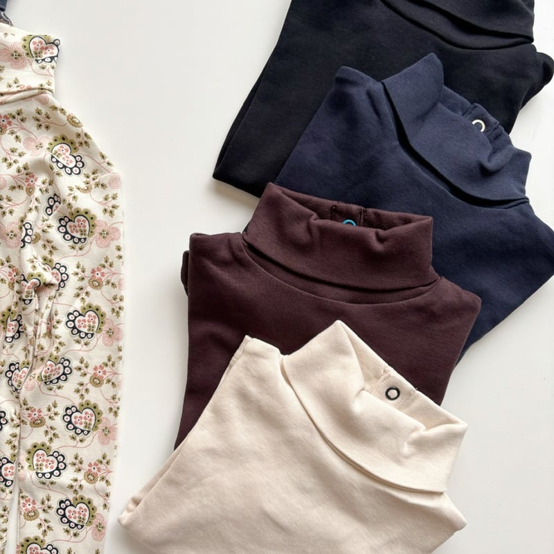 Misha & Puff Turtleneck - String | Baby Style LAB