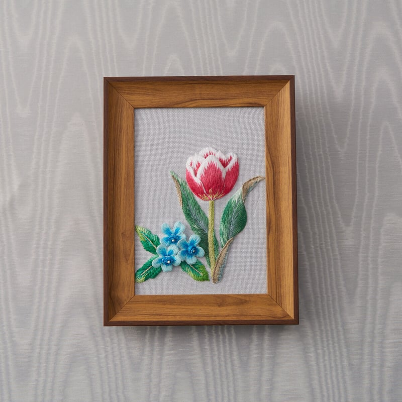 2023年3月発売 立体刺しゅう『フレーム』チューリップと青い花 | 戸塚