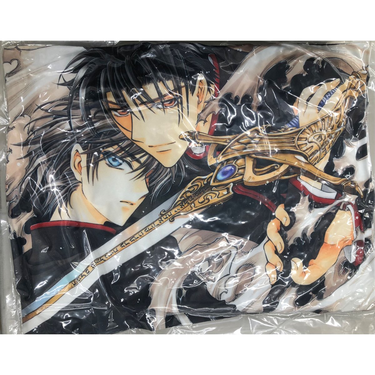 CLAMP 『X』 くじ 司狼神威 桃生封真 クッション | K-BOOKS 池袋 2