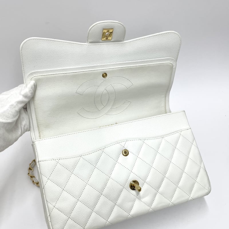 CHANEL キャビアスキン マトラッセ Jumbo Wフラップ チェーン