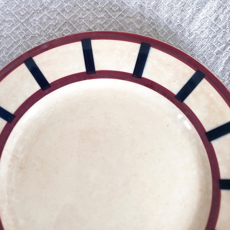 HBCM べアン クレイユモントロー バスク柄デザードプレート B フランス