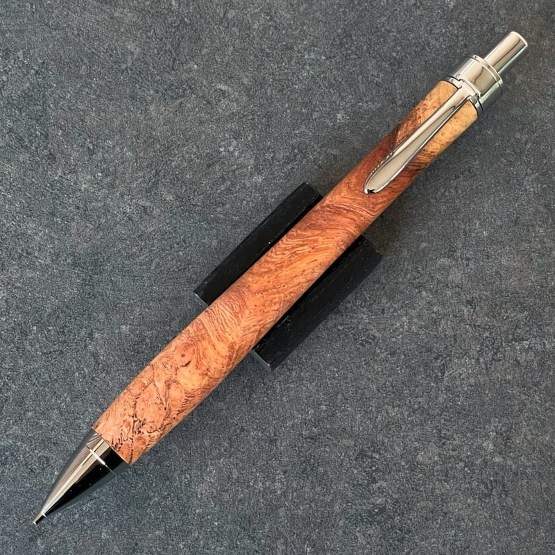 花梨瘤紅白 / UMA12 木軸シャープペンシル (SN_420623)【一点もの