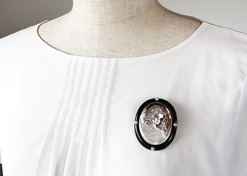 黒蝶貝ブローチ BN-5 | 貝工房 かざはな