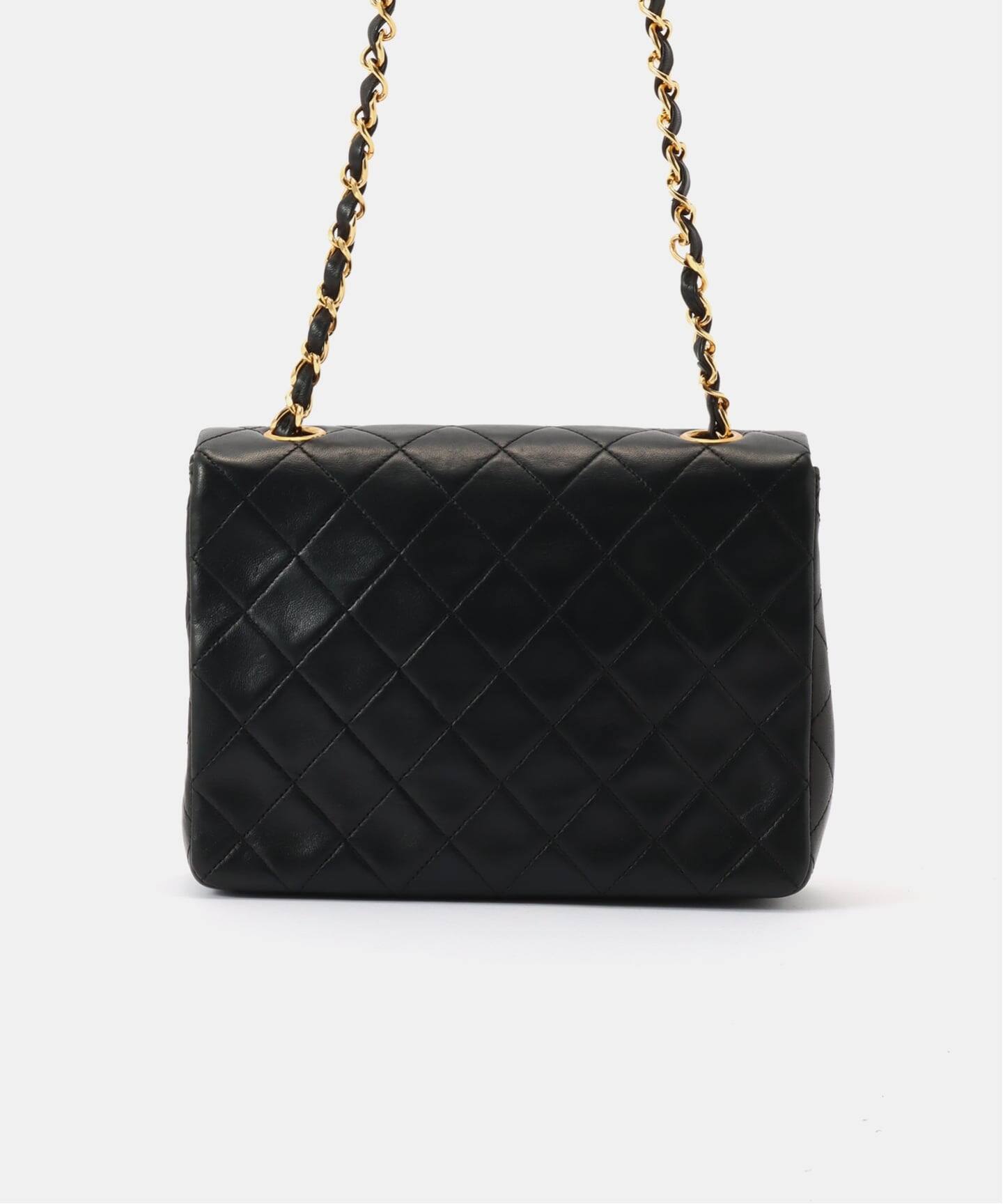 VINTAGE CHANEL/シャネル】 Matelasse チェーンショルダーバッグ 20