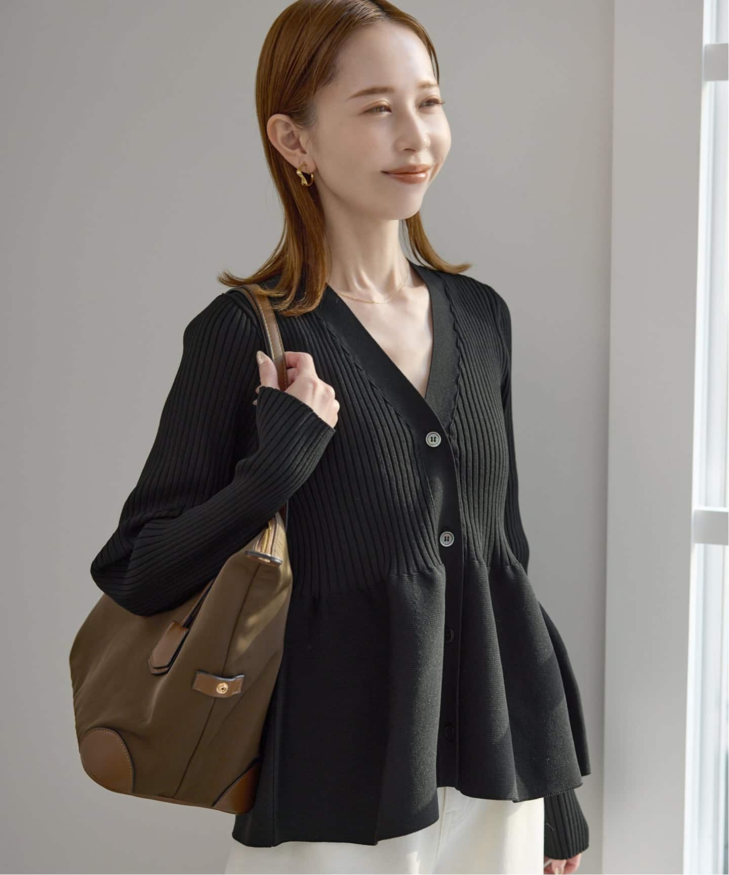 WEB限定/追加2予約》Vネックペプラムカーディガン（カーディガン