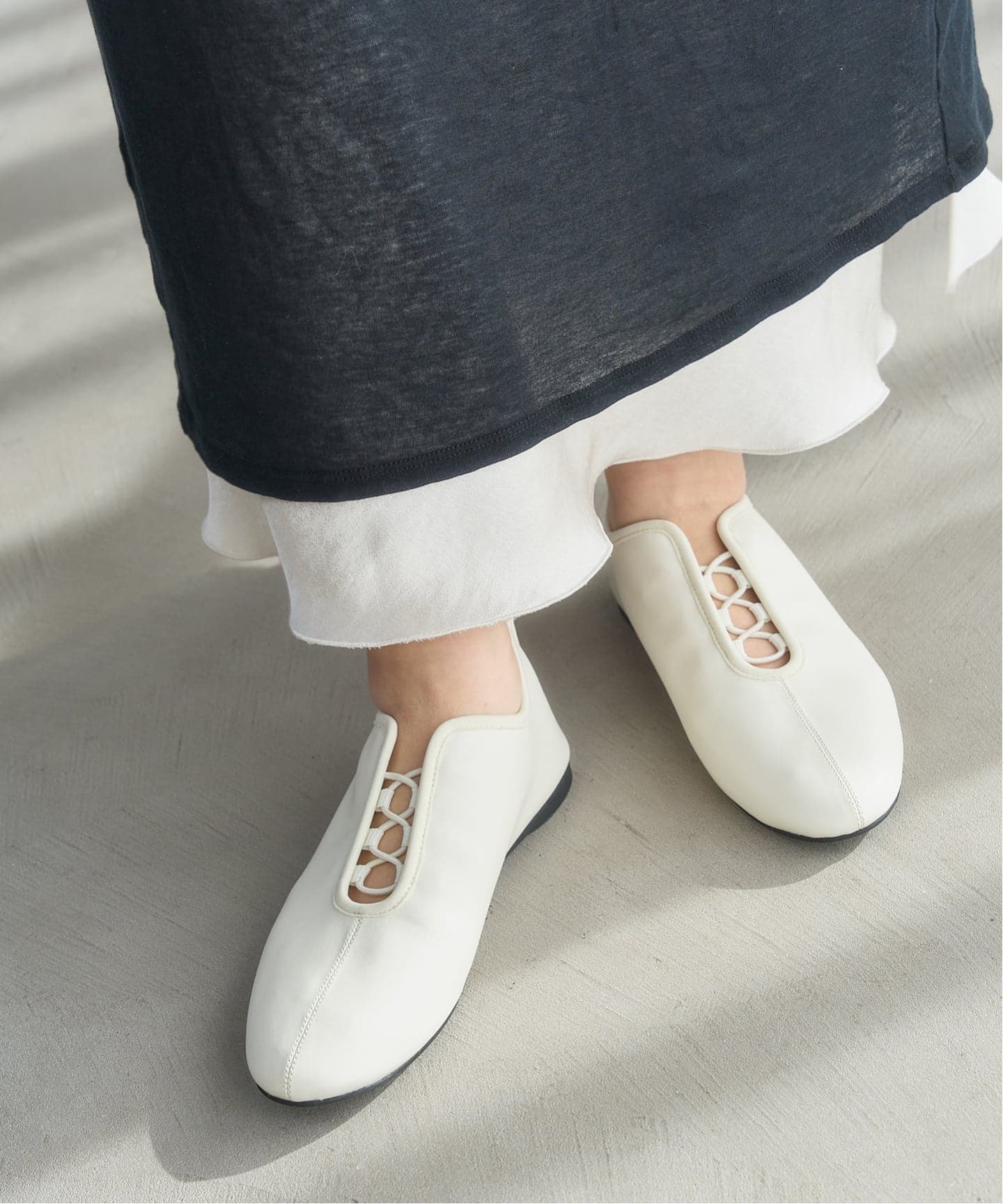 ソフトレースアップフラット（フラットシューズ）｜LE TALON（ル