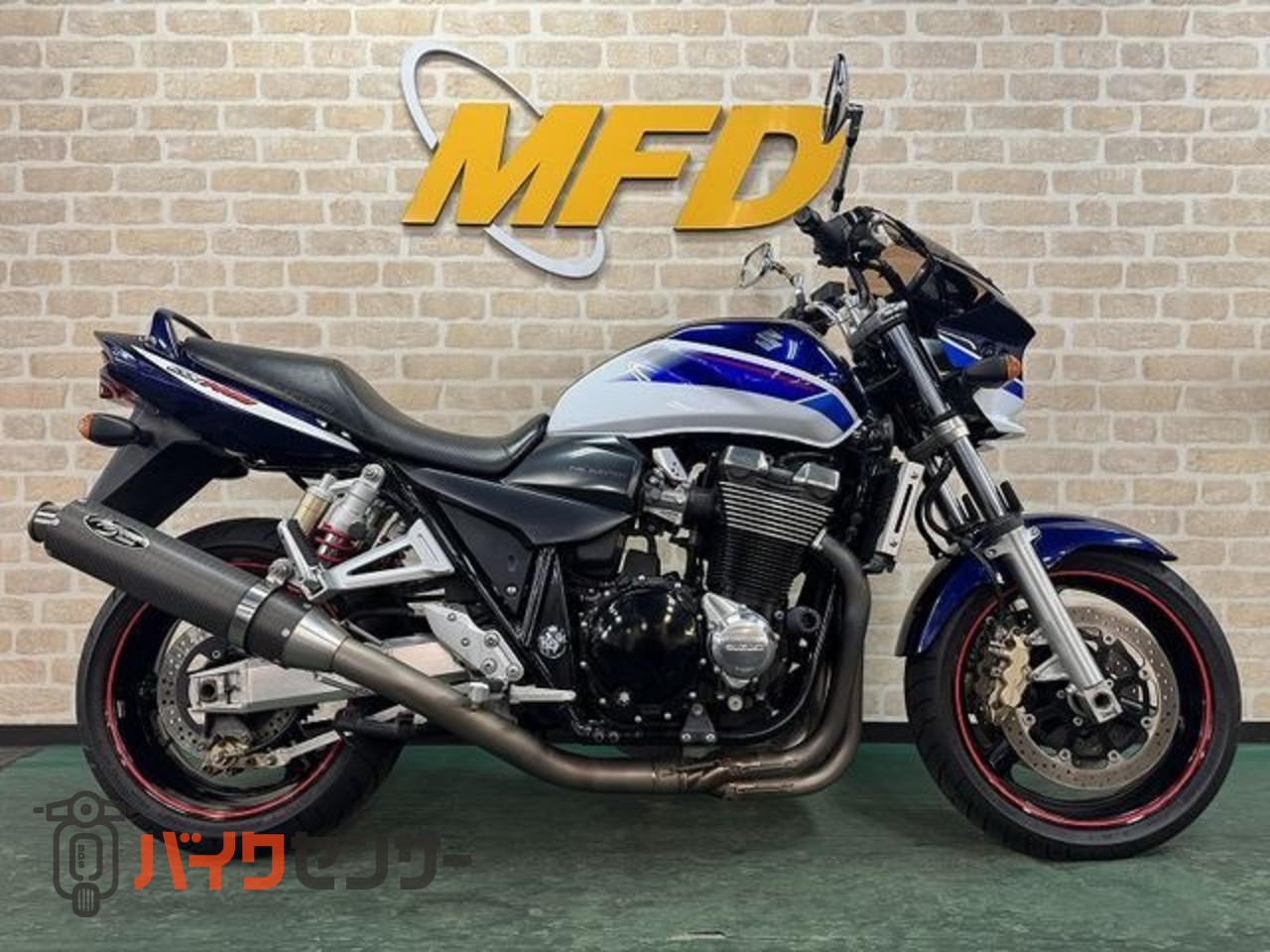 スズキ GSX1400 GY71A ノジママフラービキニカウル カスタムシート