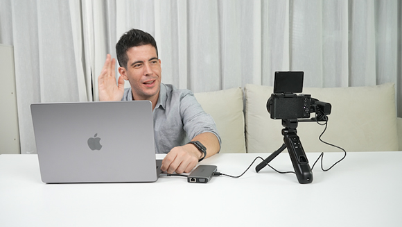 Vlog撮影の入門機！低価格で多機能・4,800万画素！ SONYのCMOSセンサー