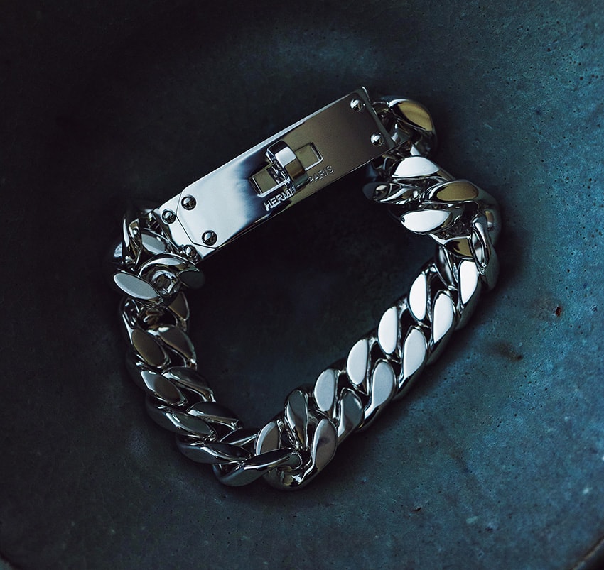 エルメスとクロムハーツ。両者のシルバージュエリーが持つ“時を超越