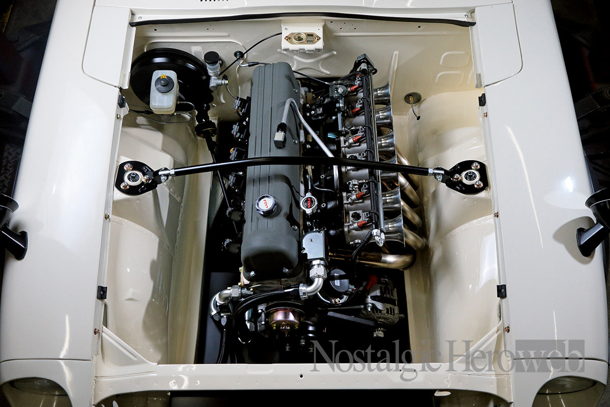 これはL型エンジンの音やない。俺もこんなクルマを作りたい！」新世代