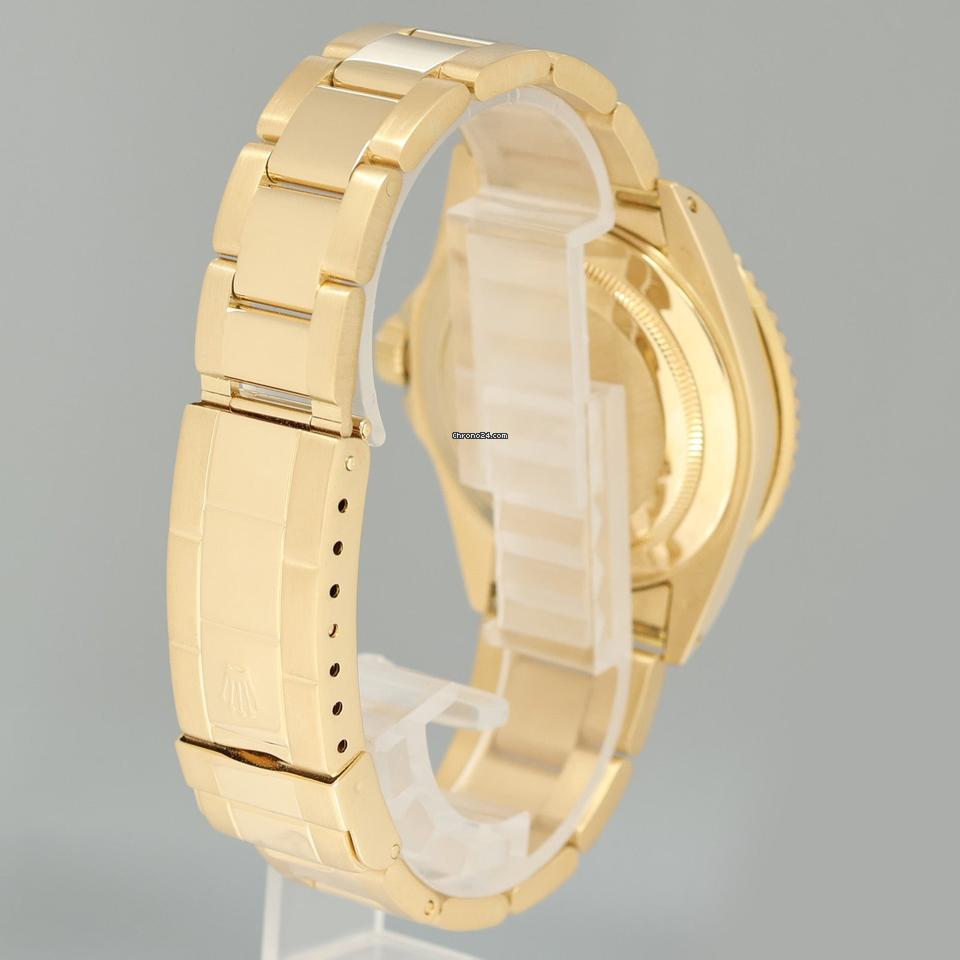 Rolex MINT Rolex 16618 Submariner Yellow Gold Black Dial 40mm