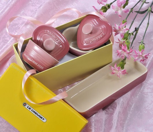 ホワイトデー お返し 退職 名入れ 結婚祝 誕生日 おしゃれ 【 ピンク