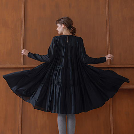 Merlette/マーレット｜秋の主役ドレス “SOLIMAN MIDI”｜エル・ショップ