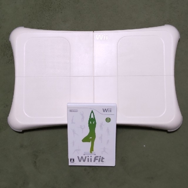 Wii - Wii Fit、バランスボードの通販 by みっちゃん's shop｜ウィー