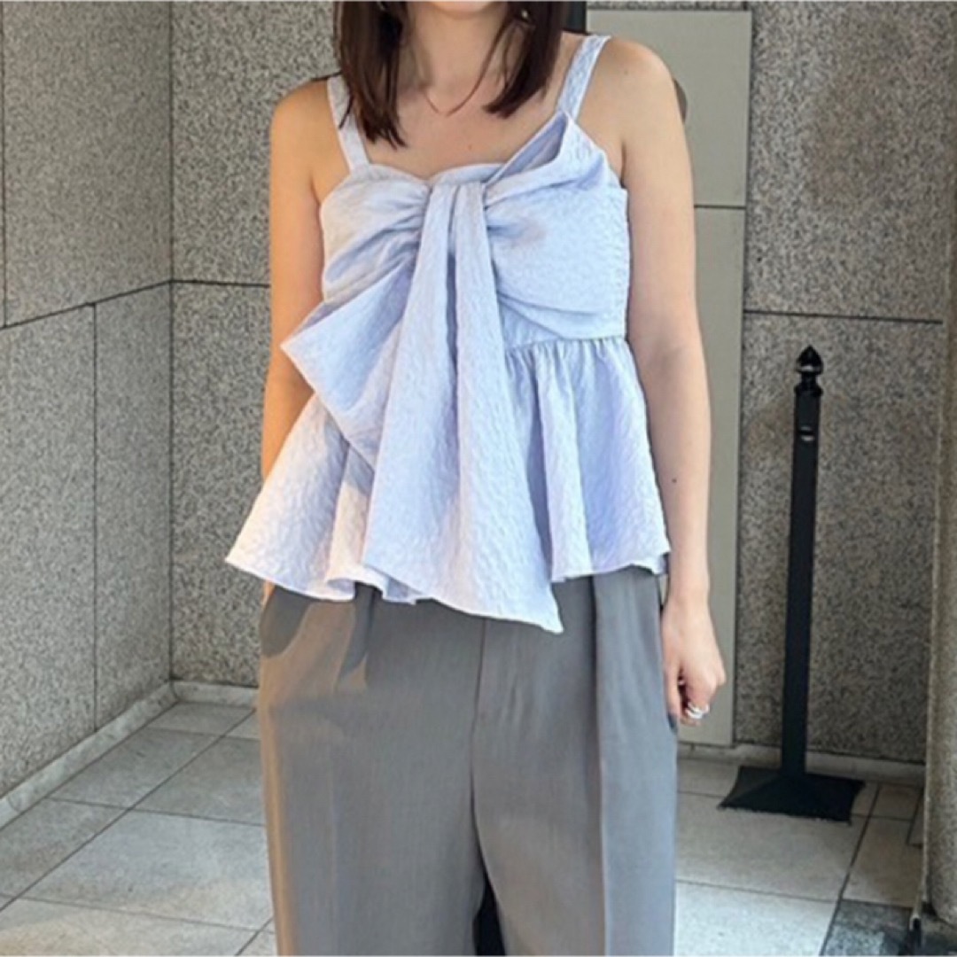 FRAY I.D ぺプラムリボントップス ブルー 0サイズ