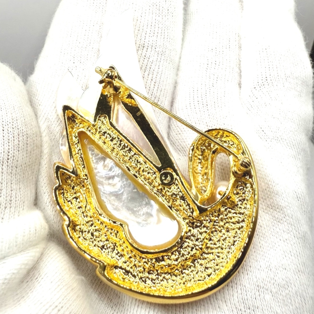 Tasaki 田崎真珠 あこや真珠 マザーオブパール スワン フォーマルブローチ
