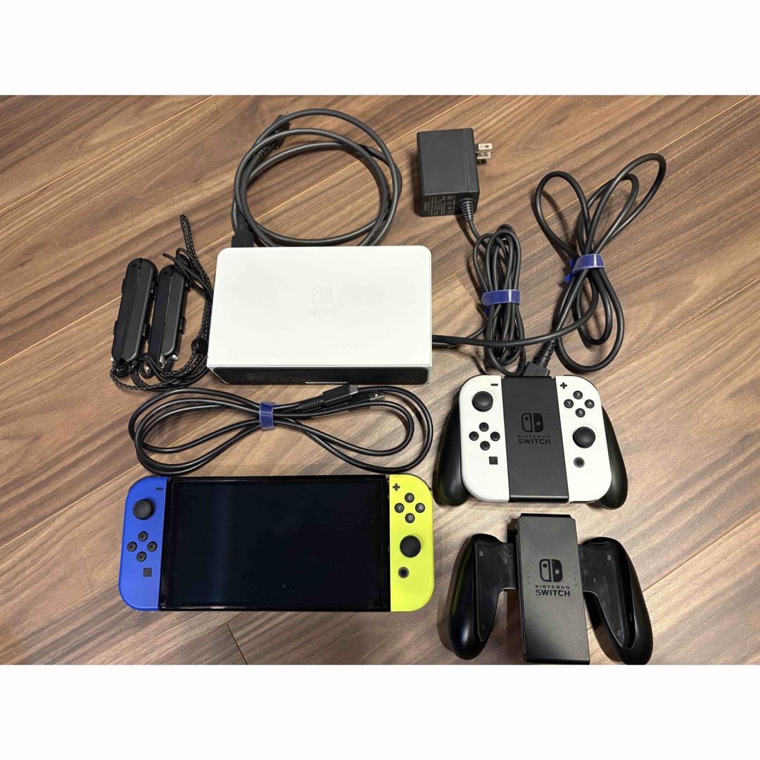 Nintendo Switch - Nintendo Switch 本体、追加ジョイコン、ソフト2
