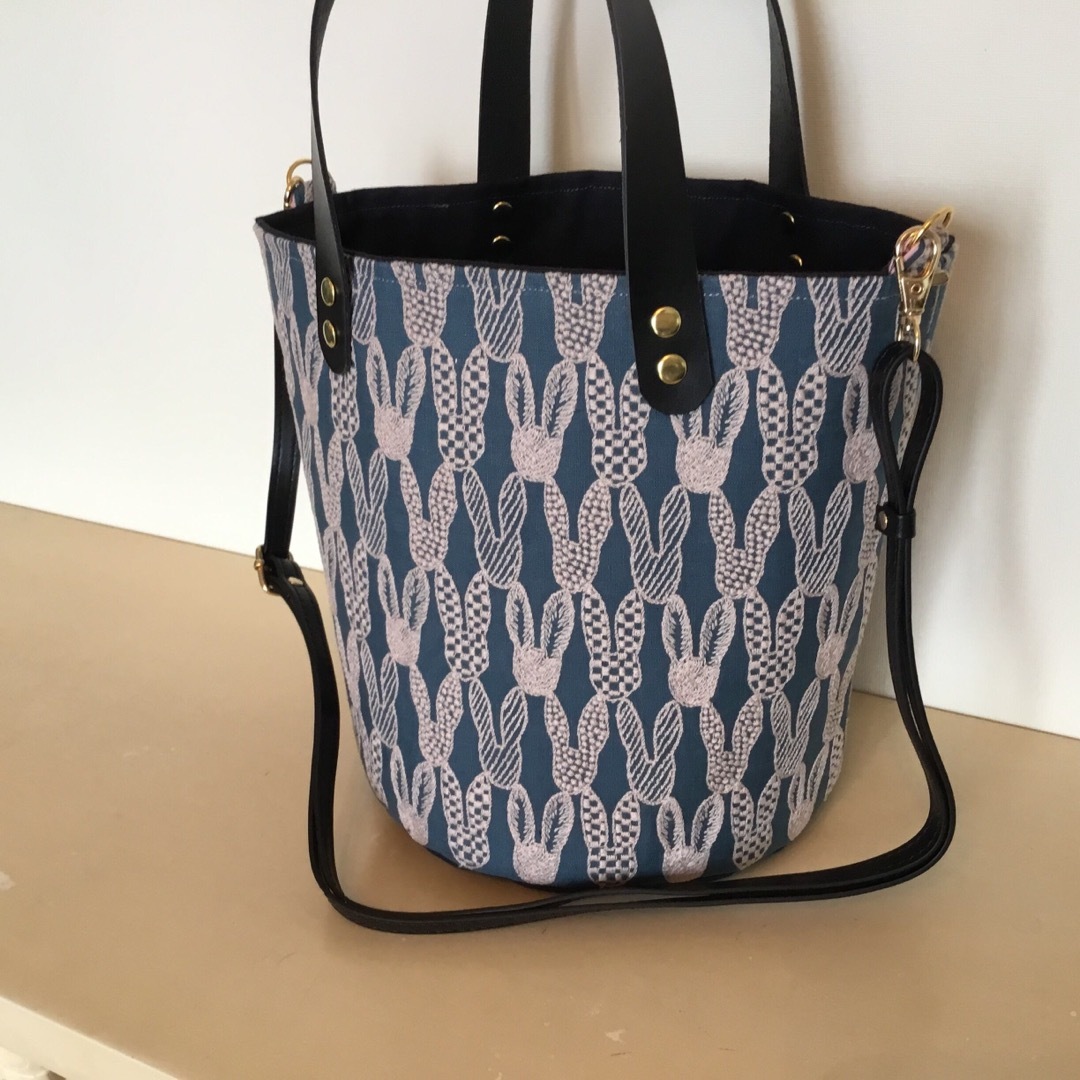 ミナペルホネン✳︎ハンドメイド✳︎ミディアムパン本革ショルダー