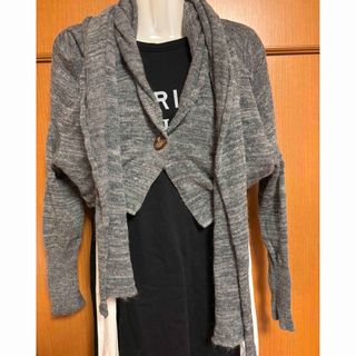 Vivienne Westwood（カーディガン）のフリマアイテム一覧