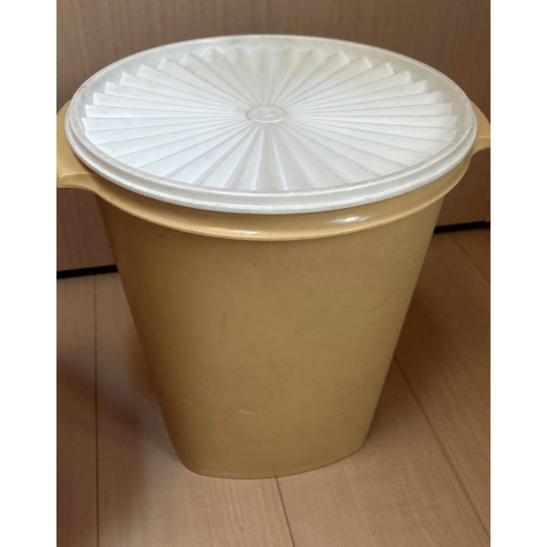 TupperwareBrands - 美品タッパーウエア マキシクイーンデコレーター