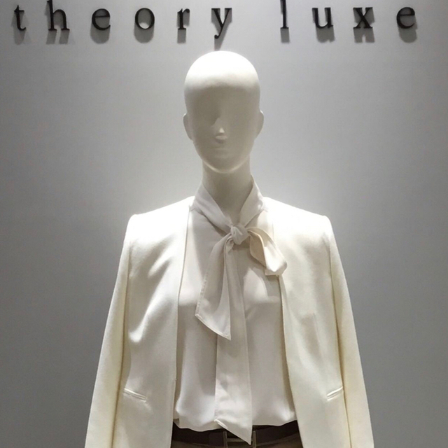 Theory luxe セオリーリュクスボウタイブラウス