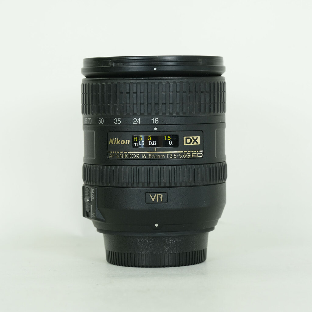 AF-S DX NIKKOR 16-85mm f/3.5-5.6G ED VR 中古価格比較 - 価格.com