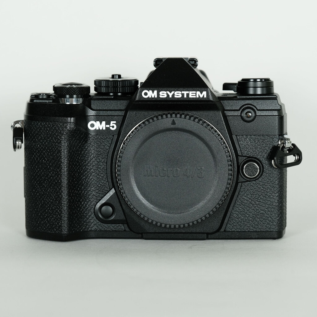 OM SYSTEM OM-5の出品 | ONE SCENE（ワンシーン）