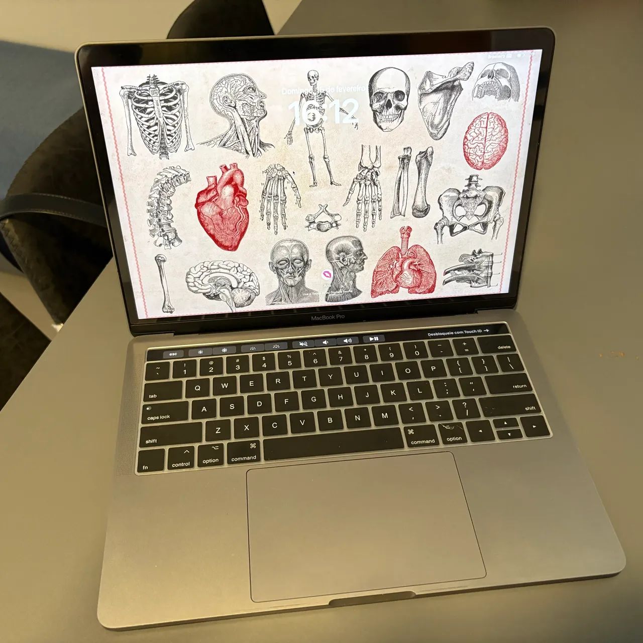 MacBook Pro 2019 13