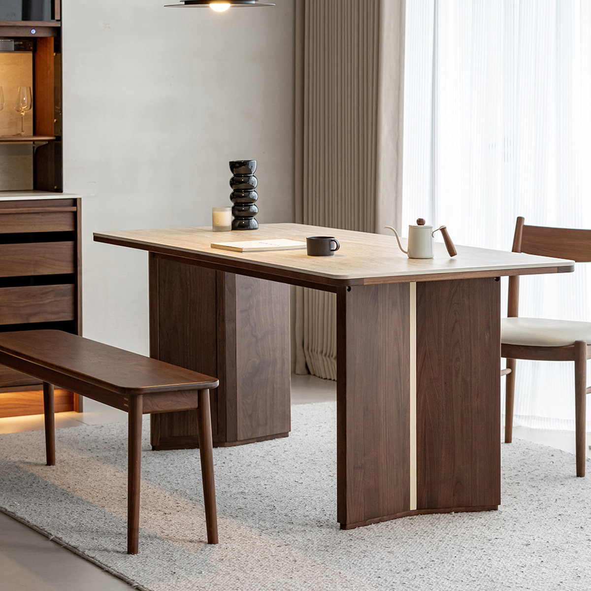 Woody Prime Walnut ウォールナット材 トラバーチンダイニングテーブル