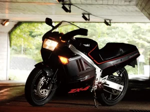 4号機 部品3点 4号機 部品3点 カワサキ ZX-4 エンジンパーツ | バイク