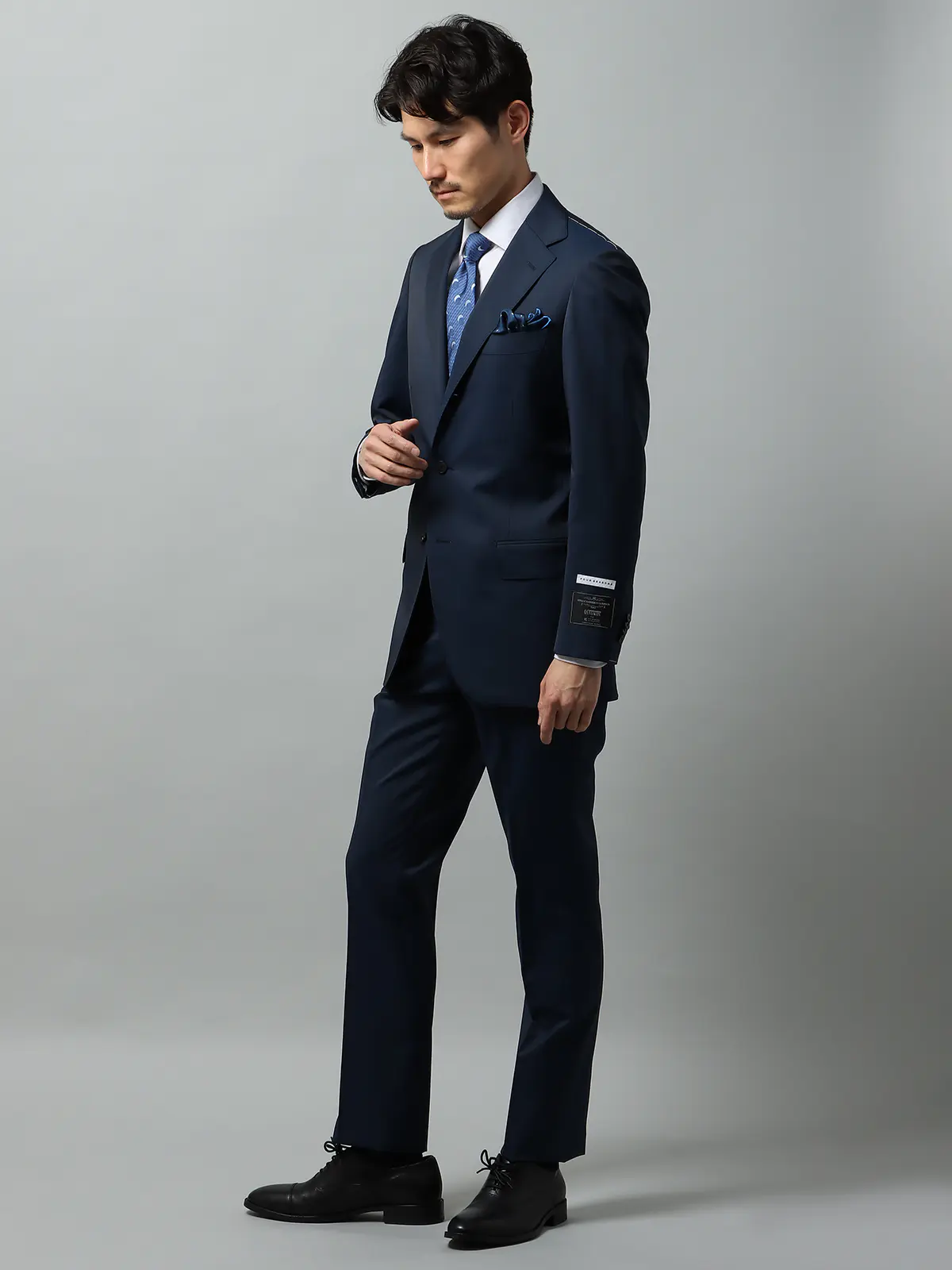 スーツ／3つボタン／CANONICO／OFFLIMITS／HAND MADE／無地／TR24