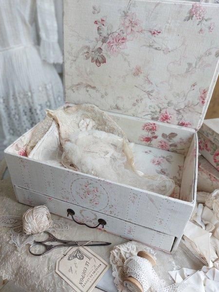 フランス アンティークカルトナージュドロワー