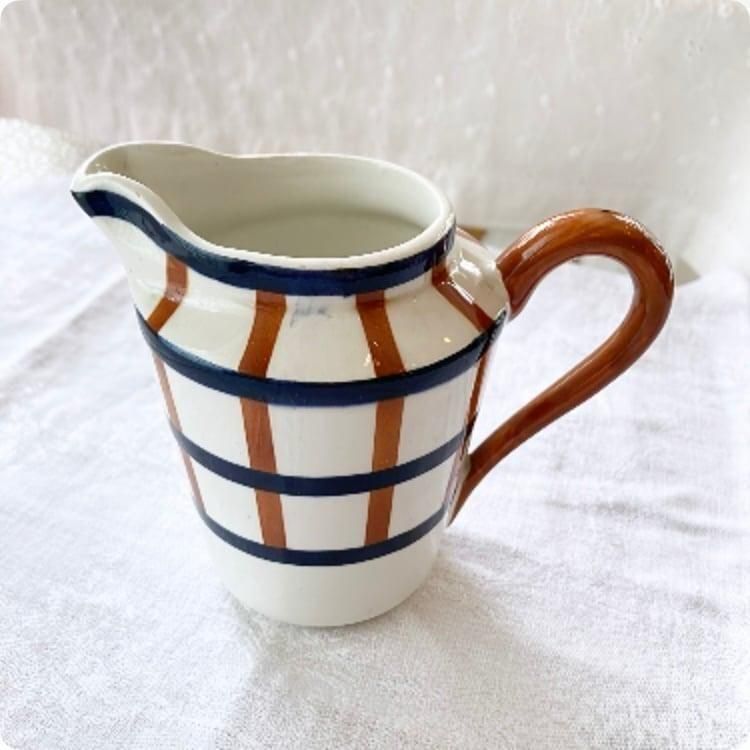 フランス直輸入のバスク柄 ミルクポット