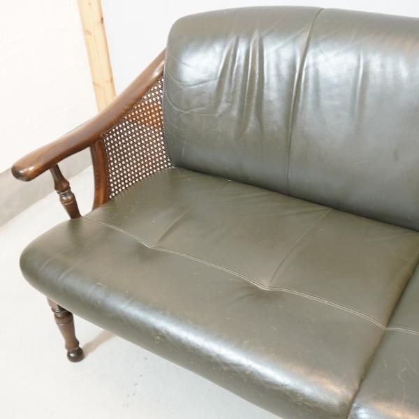 Karimoku(カリモク家具)のコロニアルシリーズの高級ラインGRAND