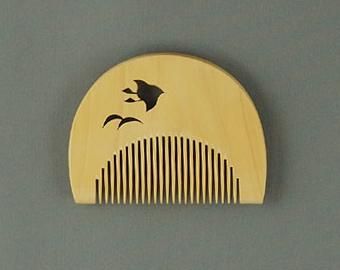 抜き半月（小）千鳥 さつまつげ - つげ櫛工房 辻忠商店 オンラインショップ