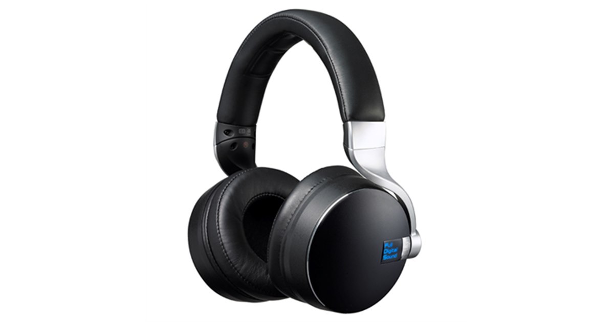 クラリオン、アンプ不要のフルデジタル伝送ヘッドホン「ZH700FF