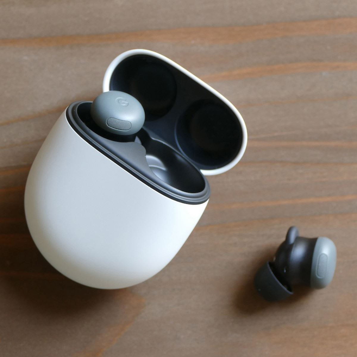 どこが変わったの？ Googleの新イヤホン「Pixel Buds Pro 2」の