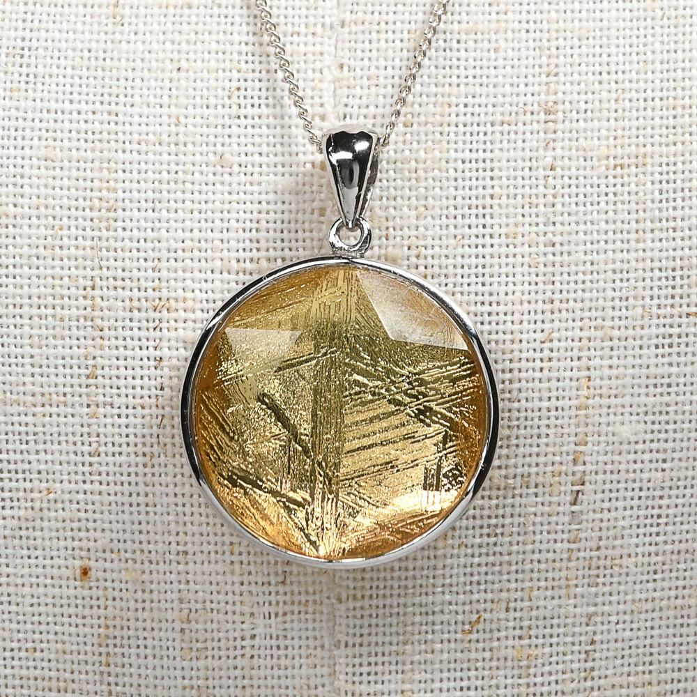 鉄隕石 ムオニナルスタ隕石（ゴールド）ペンダントトップ 20mm #QK329