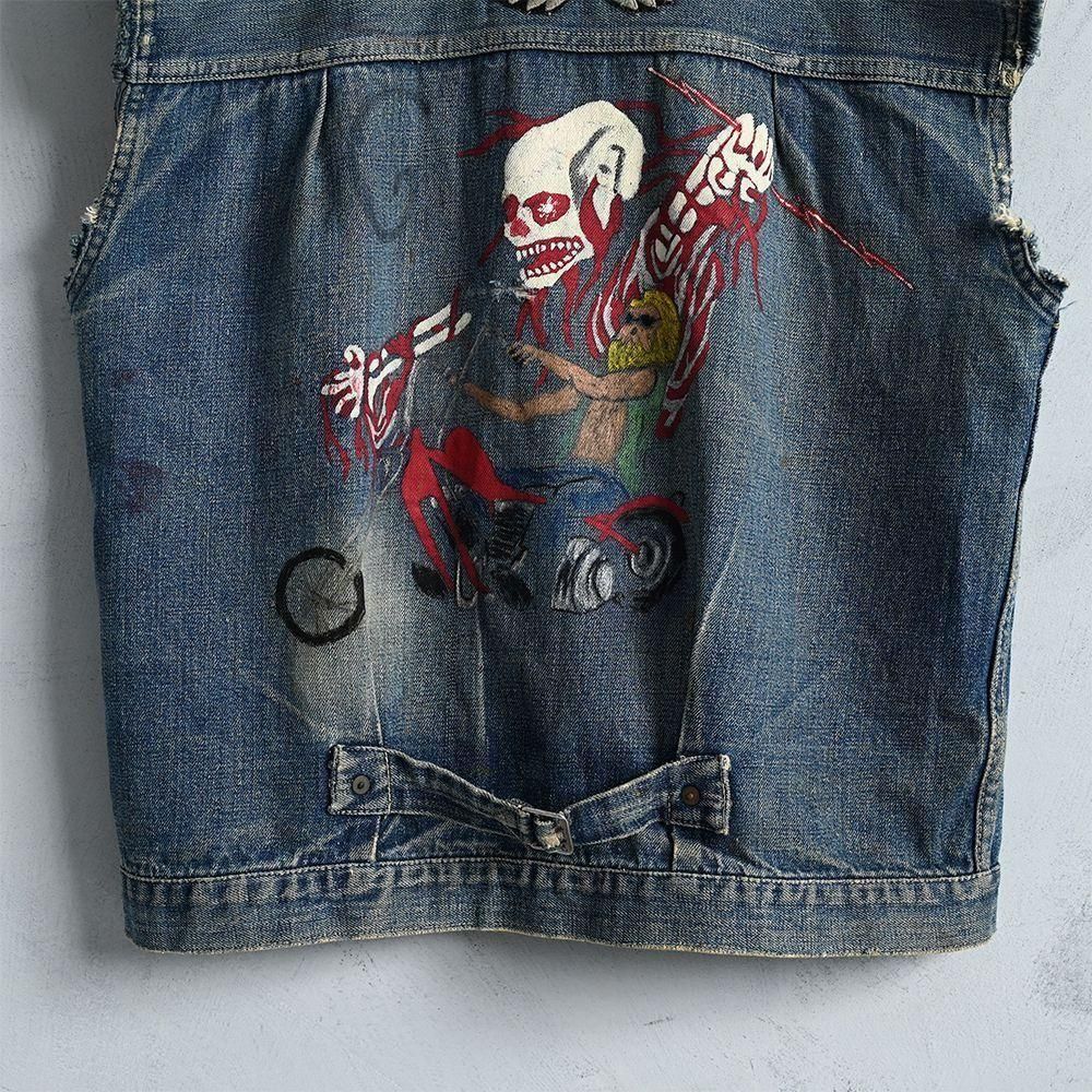 LEVI'S 506XX CUT-OFF BIKER'S VEST with SKULL PAINT（1940'S