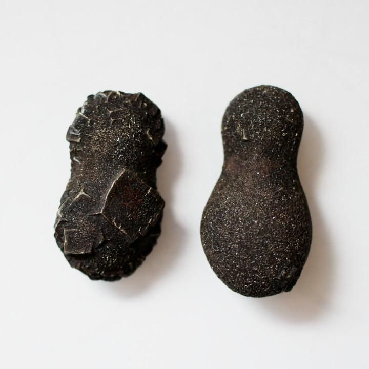 ボージャイストーン・ペア Boji Stone - LIGHTNESS TREE /天然石・原石