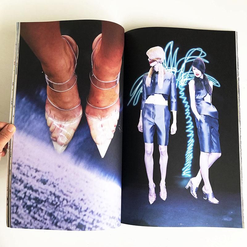 PRADA The Spring/Summer 2010 Look Book by AMOプラダ 2010年春夏