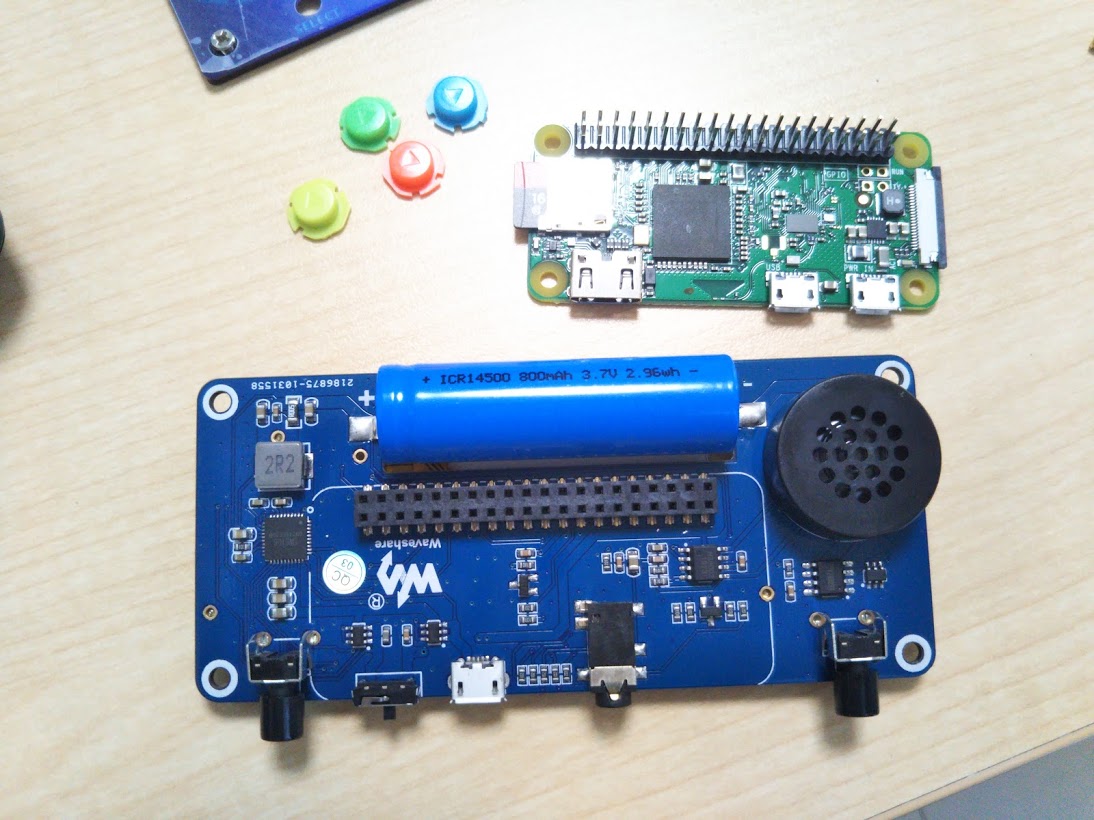 Raspberry Pi を内蔵したポータブルゲーム機 GamePi20（クーポンあり