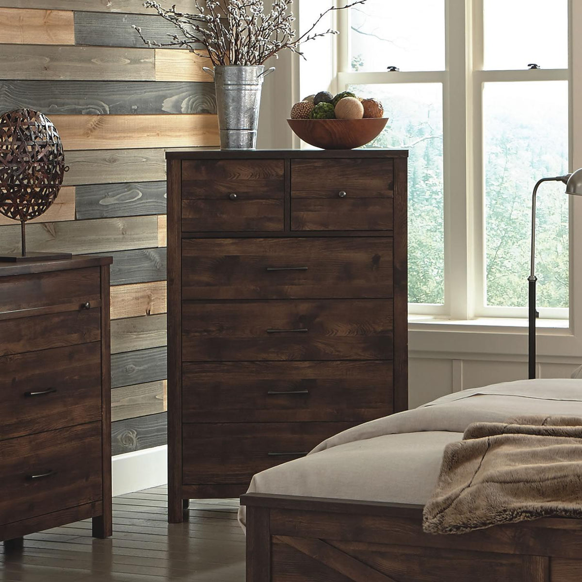 Lifestyle 6-Drawer Chest C8100A-030-XXXX