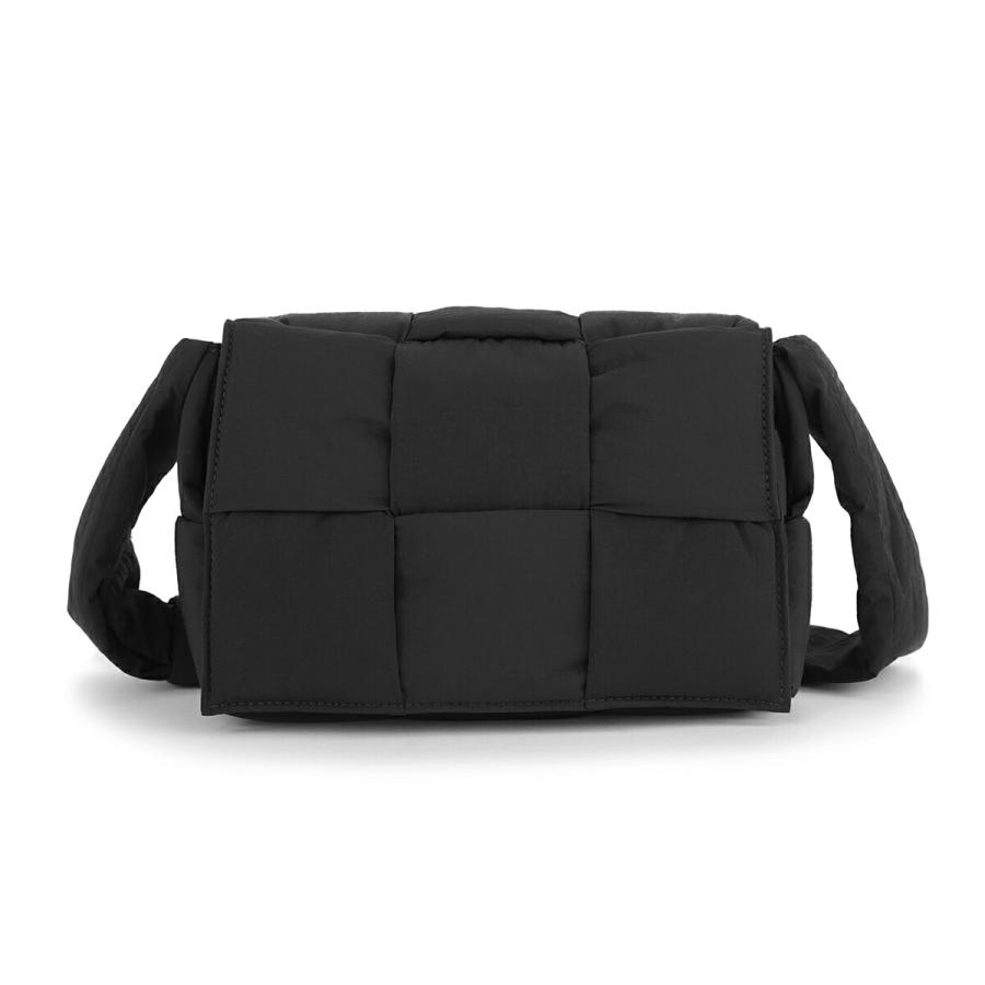 BOTTEGA VENETA（ボッテガ・ヴェネタ） 並行輸入 ショルダーバッグ