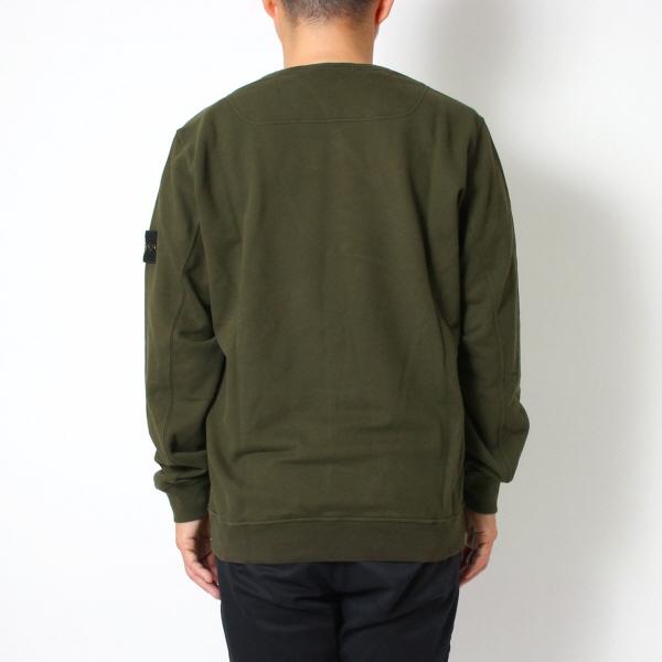 STONE ISLAND（ストーン アイランド） ワッペン付き ブラッシュ