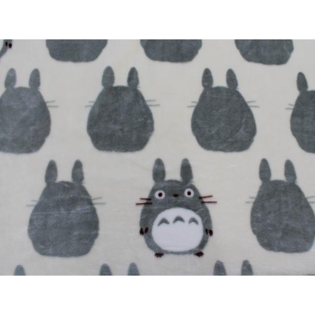 となりのトトロ 毛布 シングル140×200cm トトロシルエット 洗える 寝具