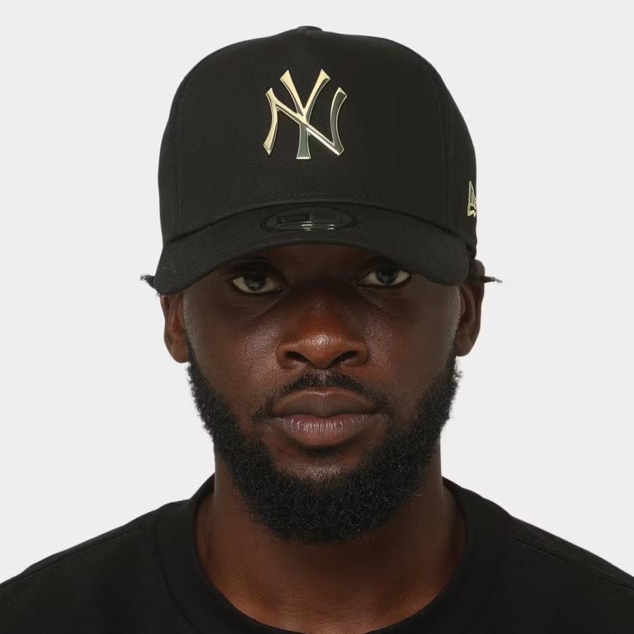 9FORTY ニューエラ K-Frame Snapback メタリック ロゴ メジャーリーグ